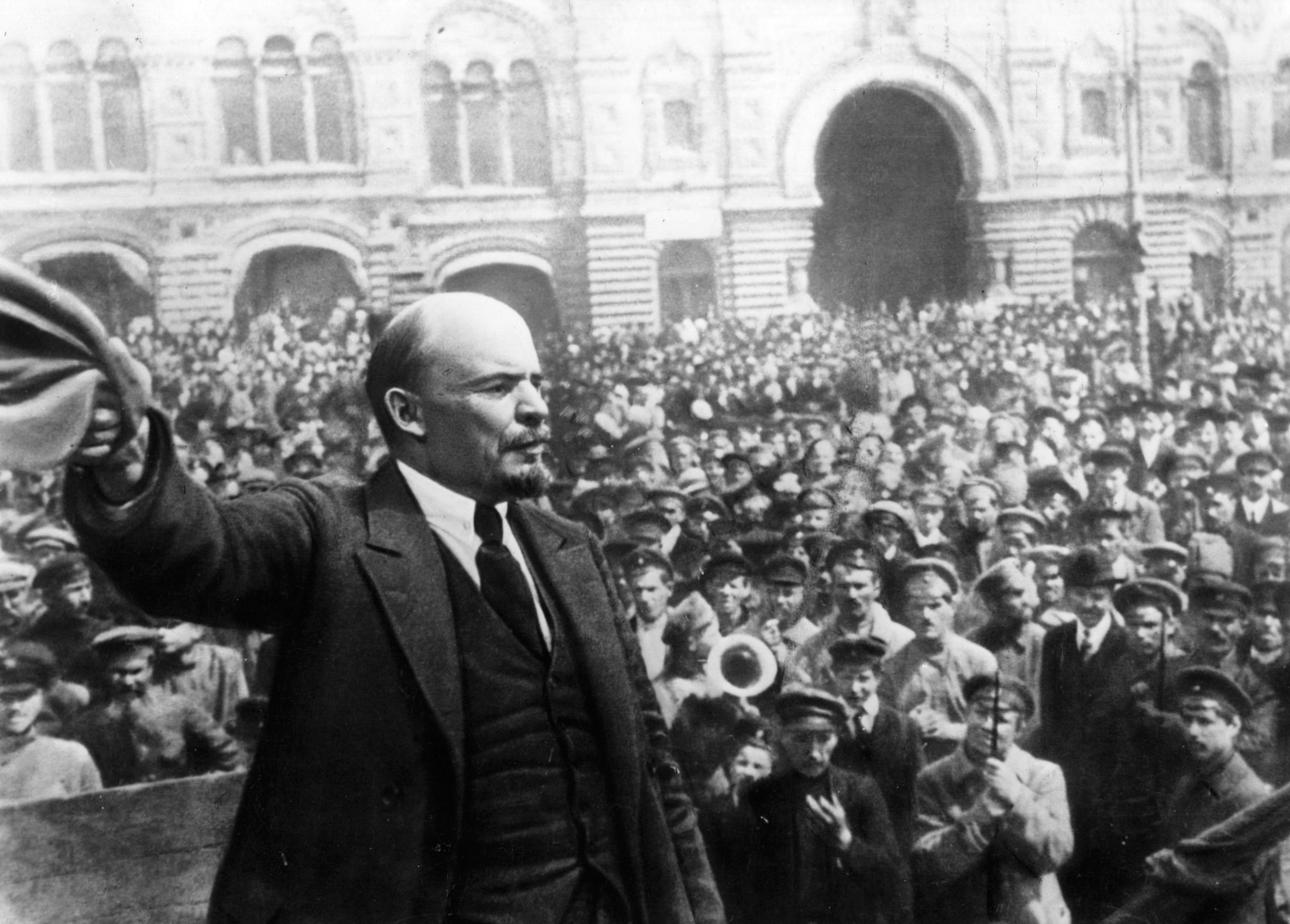 Бил ли е Ленин „германски агент“? | Светът днес